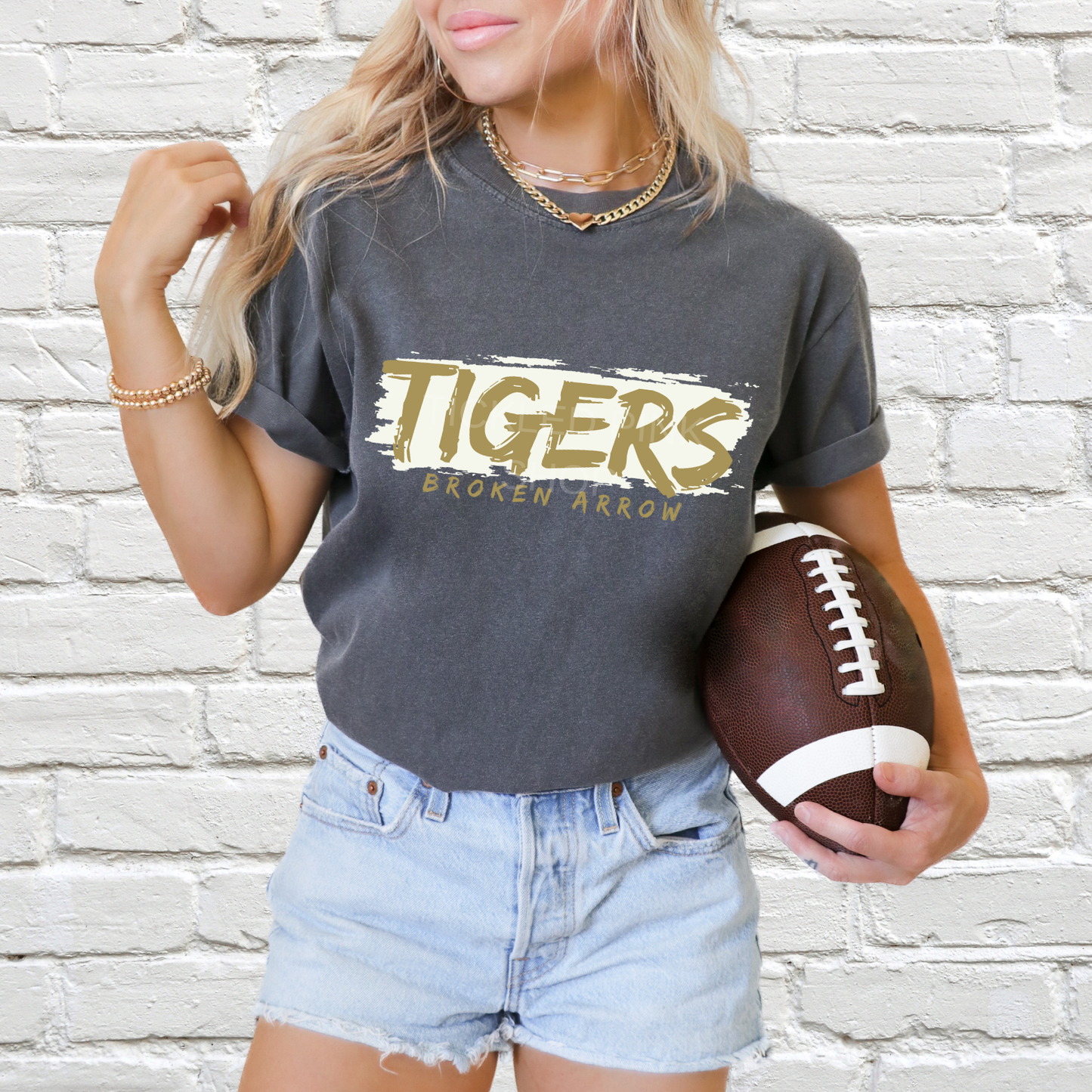 Tigers Unveiled Tee & Sweatshirt